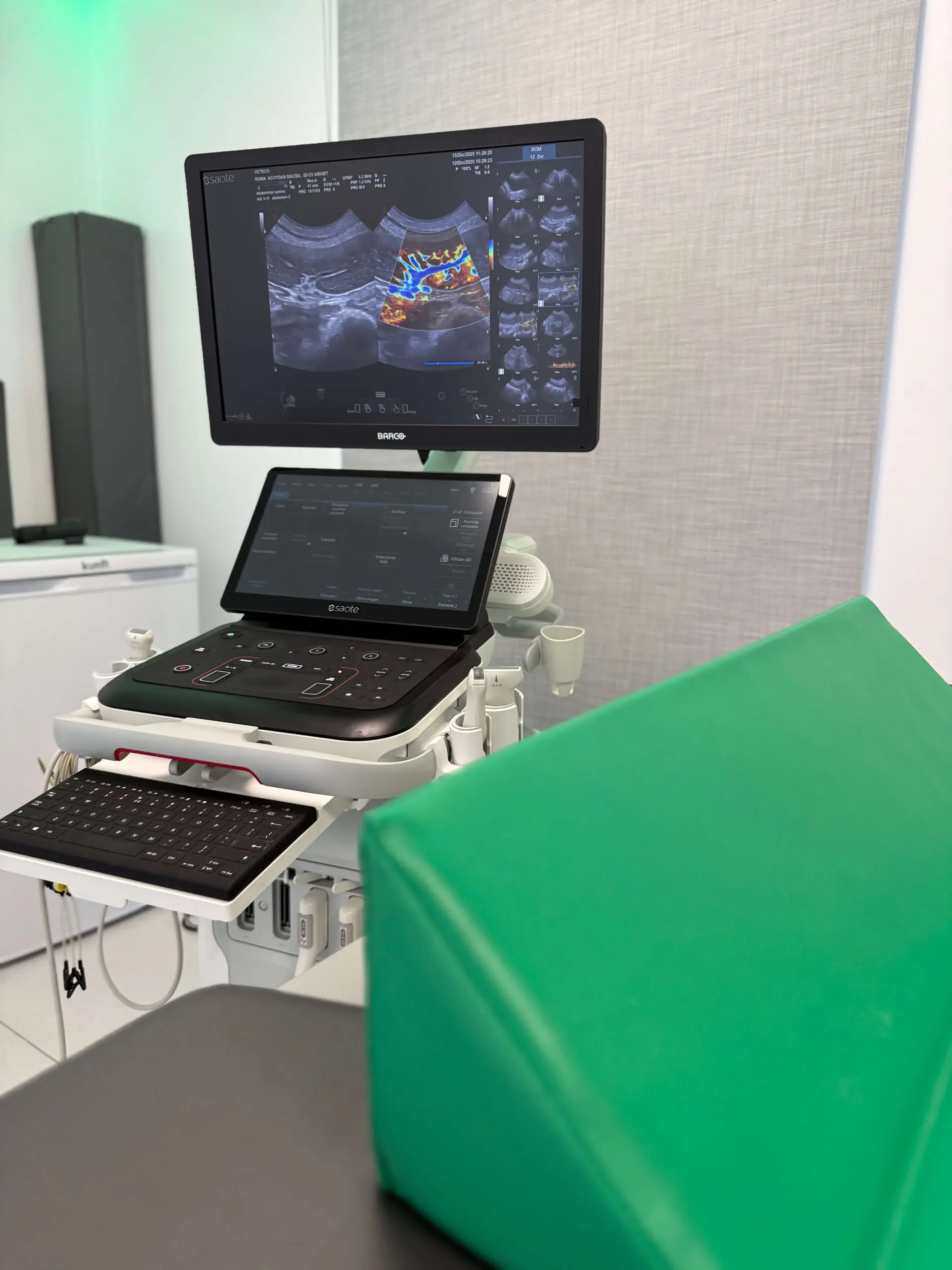 Sala de ecografia scaled